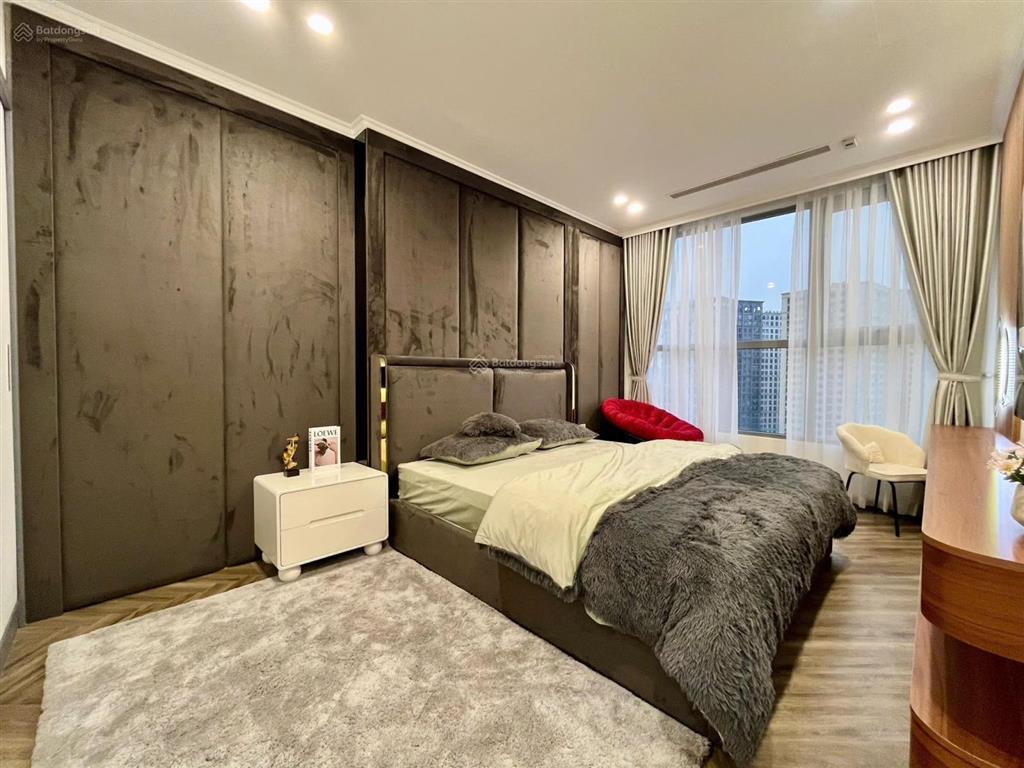 Bán chcc eco lake số 32 đại từ dt 81m2 2pn 2wc. view hồ linh đàm