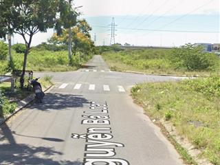 Chỉ 3.x tỷ  nhà gác lửng sau bến xe đức long  dt 100m2  hướng nam mát mẻ