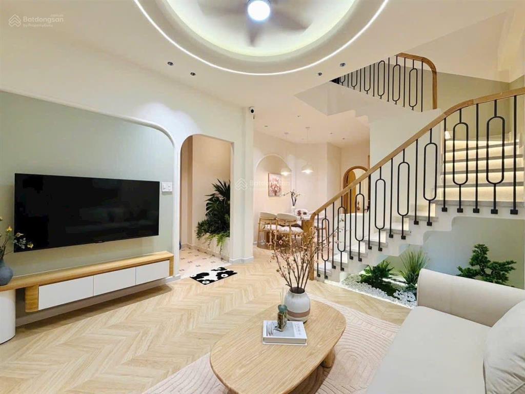 Nhà ko lộ giới 60m2 3pn giá chưa tới 5 tỷ
