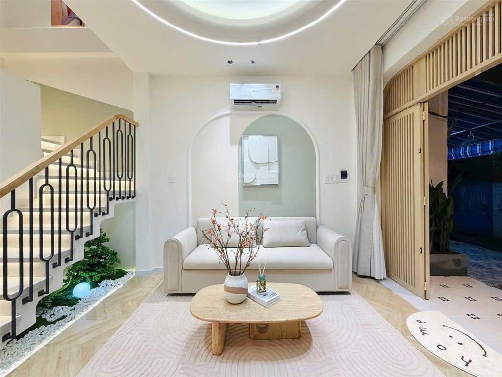 Nhà ko lộ giới 60m2 3pn giá chưa tới 5 tỷ