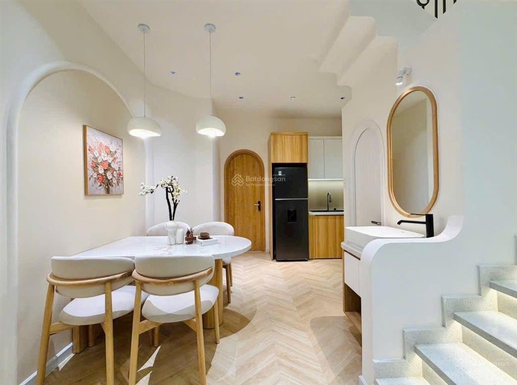 Nhà ko lộ giới 60m2 3pn giá chưa tới 5 tỷ