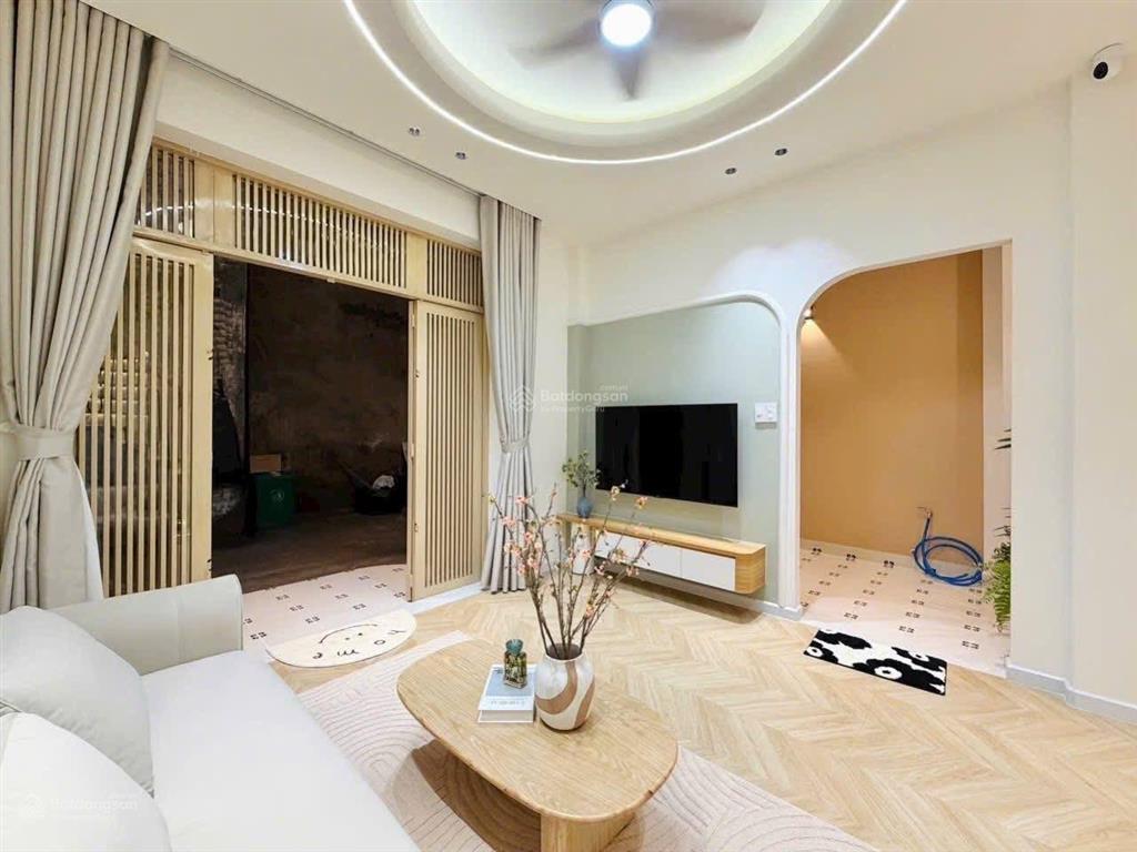 Nhà ko lộ giới 60m2 3pn giá chưa tới 5 tỷ
