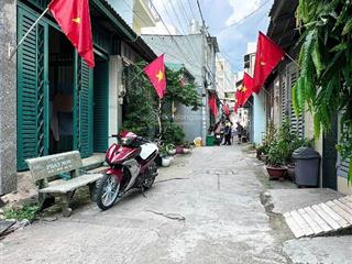 Chdv  tây thạnh, tân phú  hẻm 16m  chdv 3 tầng doanh thu 60tr/tháng  160m2  8.6 x 18.2 .