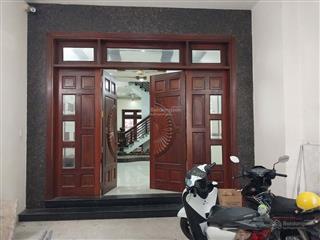 Biệt thự mini 4 tầng có sân vườn thoáng mátdtsd 122.5m2hẽm 5m thôngngang khũng gần 7m.