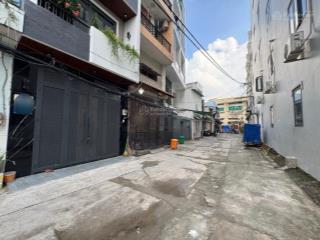 Nhà 4 tầng mới keng ô tô ngủ trong nhà full nội thất giá chỉ hơn 6 tỷ
