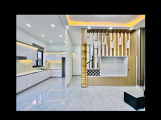 Hàng hiếm! lô góc 2mt gần mặt tiền gần nhà ga t3 cn 55m đủ đẹp không tì vết!