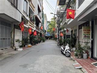 Bán nhà hà đông 31m2 x 5t, mt 4.2m, nhà mới  ô tô  kinh doanh, gần phố sầm uất