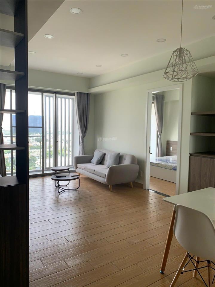 Cho thuê căn hộ đẹp tại chung cư hưng phúc 2pn 2wc full nội thất, nhà đẹp.  0918 785 *** (em hạnh)