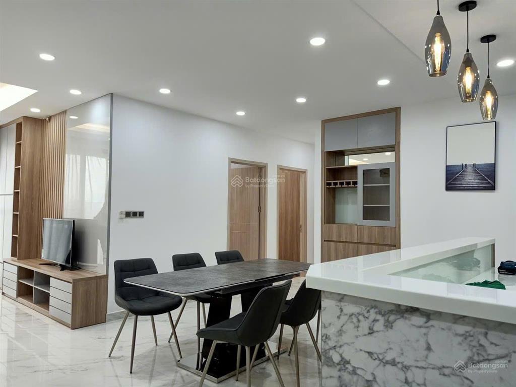 Chuyên cho thuê chcc midtown  phú mỹ hưng  q7. 2pn, 3pn  2wc.  0918 785 ***