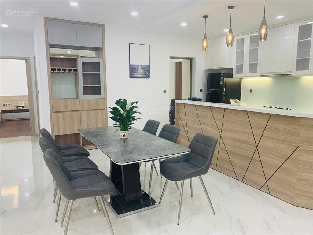 Chuyên cho thuê chcc midtown  phú mỹ hưng  q7. 2pn, 3pn  2wc.  0918 785 ***