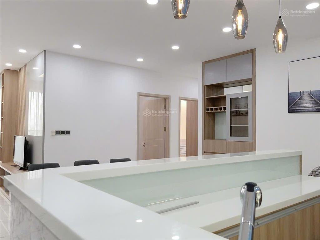 Chuyên cho thuê chcc midtown  phú mỹ hưng  q7. 2pn, 3pn  2wc.  0918 785 ***