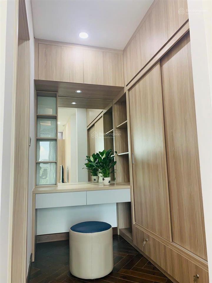 Chuyên cho thuê chcc midtown  phú mỹ hưng  q7. 2pn, 3pn  2wc.  0918 785 ***