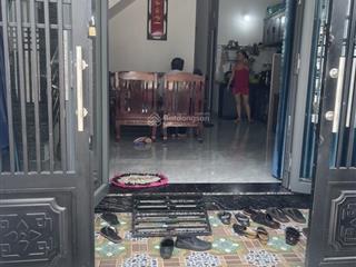 Bán nhà giáp lê văn quới, 5.3mx11.0m, nhỉnh 4 tỷ