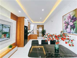 Lô 4 căn, thang máy, full nội thất, ngõ đẹp, hiếm