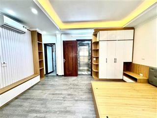 Tt ba đình nhà mới 6 tầng thang máy xây mới cứng  full nội thất  lô góc 2 thoáng