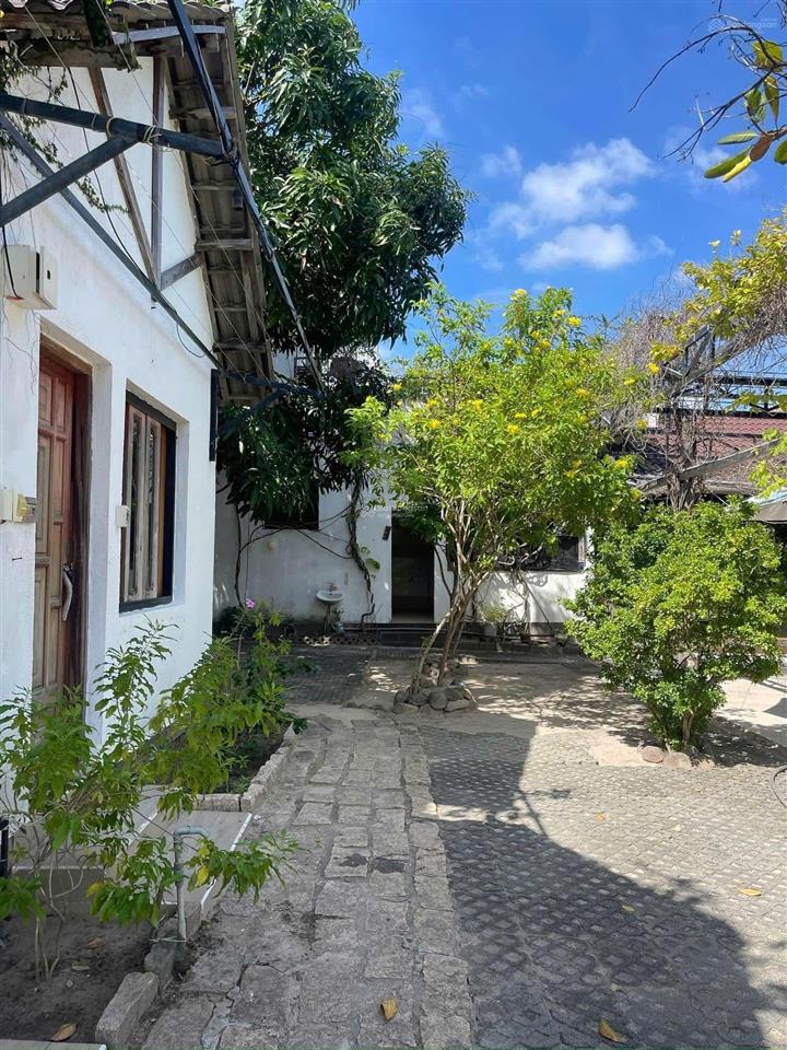 Chính chủ bán khu nghỉ dưỡng bình lập, villa đảo hoa vàng 5.112,8m2 đang kinh doanh ổn định