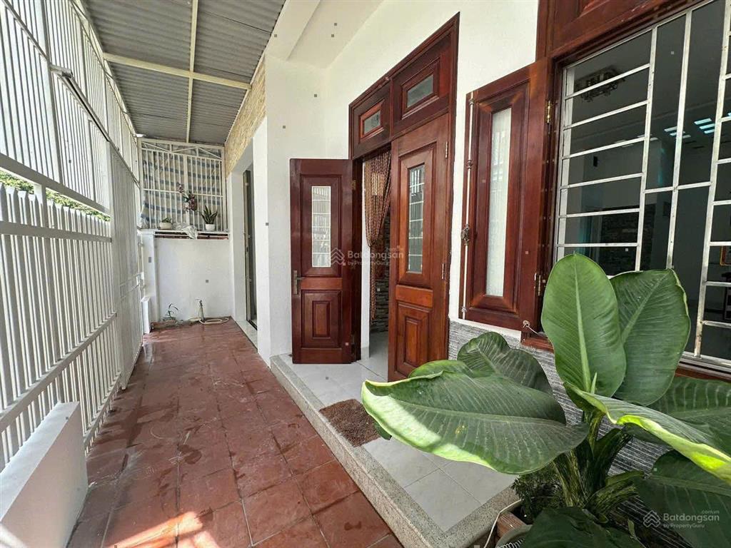 Bán nhà khu đô thị dt 82m2 2pn ôtô đậu ngay nhà nguyễn phong sắc vĩnh hoà nt chỉ 4tỷ5