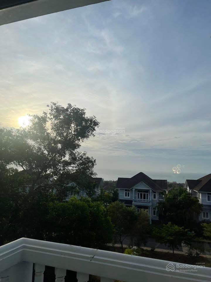 Chính chủ gấp bán biệt thự sealink view biển  full nội thất  400m2 thổ cư  nhỉnh 13 tỷ