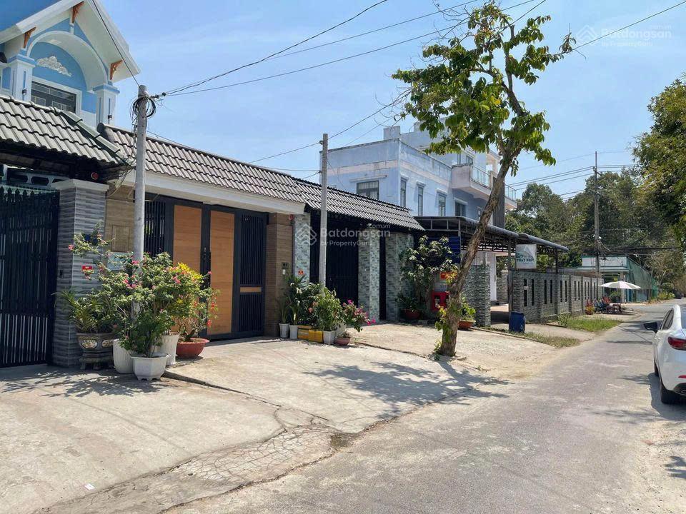 Bán đất 220m2 ngay thị trấn củ chi (5x44m)  1ty150 sổ hồng riêng, thương lượng trực tiếp chủ