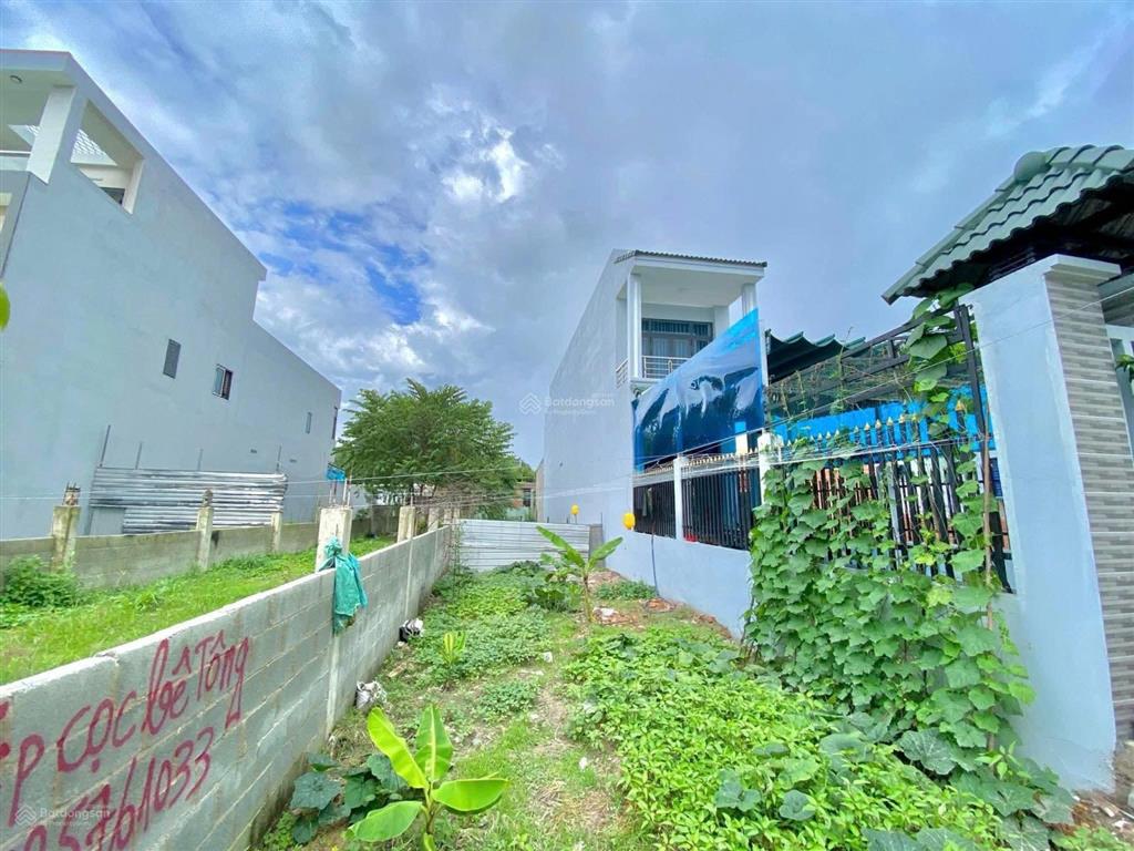 Bán đất 220m2 ngay thị trấn củ chi (5x44m)  1ty150 sổ hồng riêng, thương lượng trực tiếp chủ