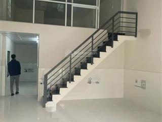 Bán nhà riêng đẹp, 6,8 tỷ, 64m2 tại phạm văn bạch, p 15, tân bình, hcm