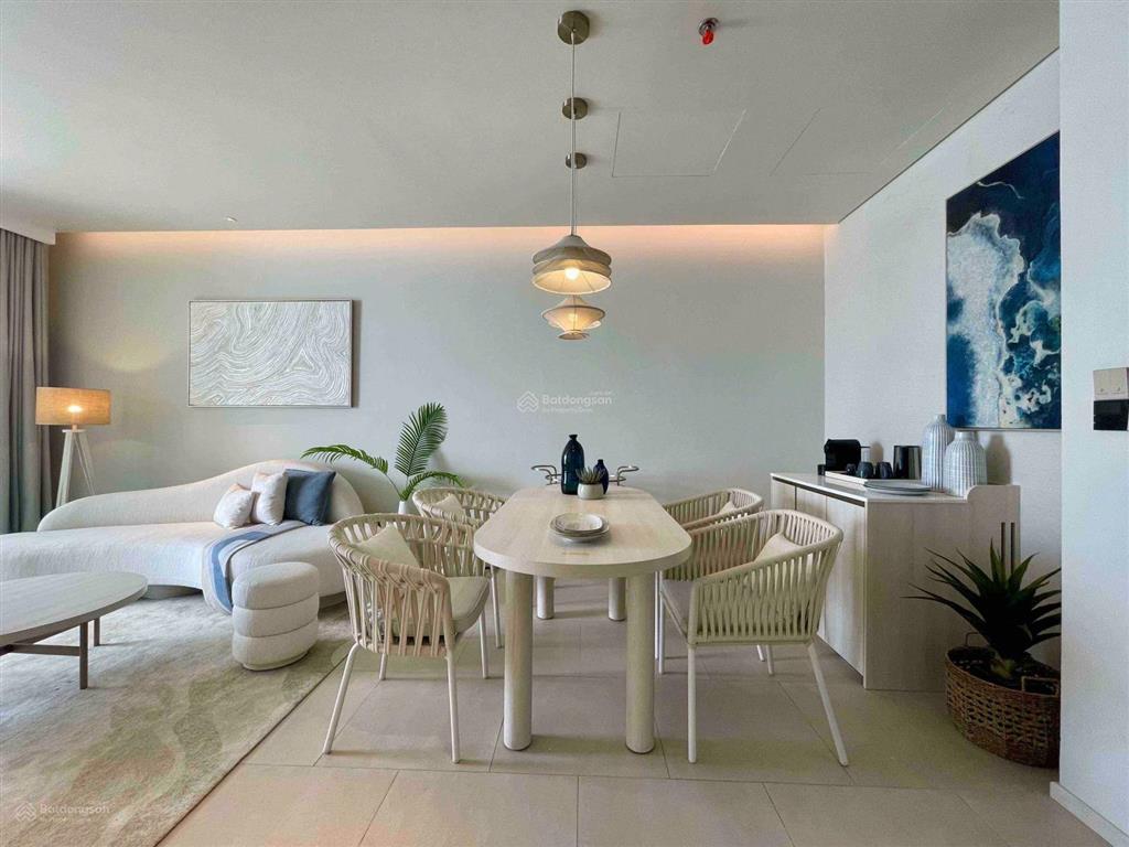 Bán căn hộ khách sạn view trực diện vịnh nha trang, chiết khấu tới 6%, full nội thất chuẩn 5 sao