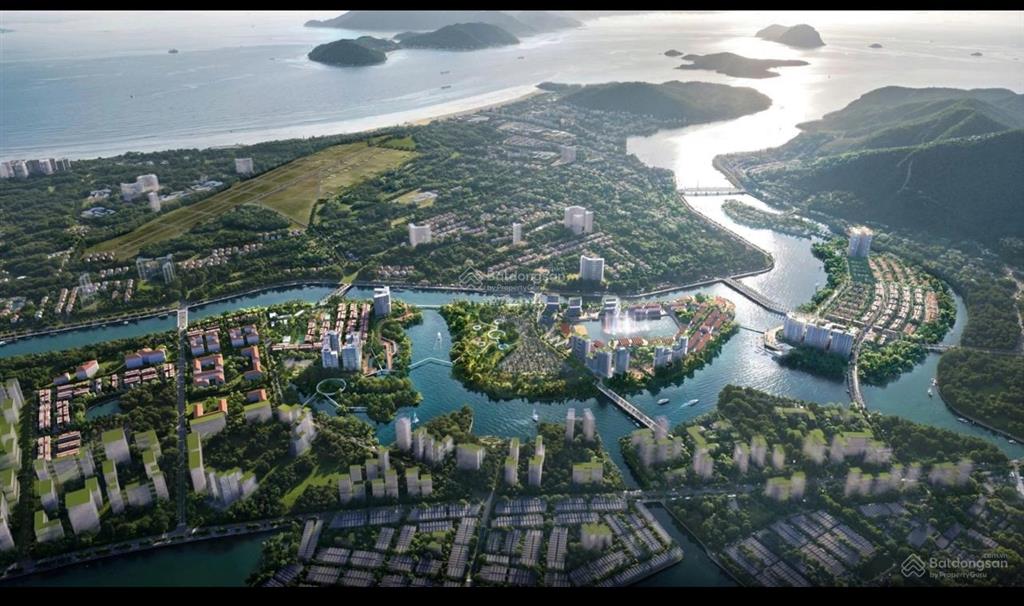 Bán căn liền kề 5 tầng thông 2 mặt tiền đường xương sống 27m và 13,5m  charmora city nha trang