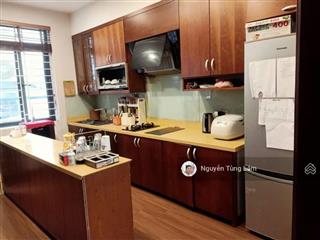 Chỉ có 1 căn bán liền kề tằm dâu phố việt hưng 96m2 mt 6m 5 tầng giá tốt