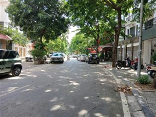 Nhà liền kề văn quán, 54m,5 tầng, dòng tiền 55tr tháng