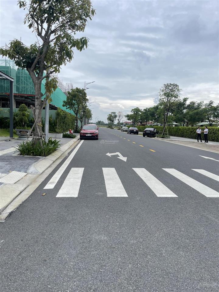 Bán nhà phố la home ,lk tphcm chỉ 10phut,mặt tiền 12m,tt 25%nhận nhà,giá gốc cđt 0788 911 ***