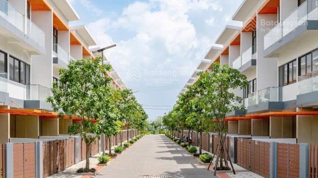 Chỉ từ 1tỷ2 sở hữu ngay nhà phố elite life 1 trệt 2 lầu, đang bàn giao nhà dt 80m2.  0788 911 ***0