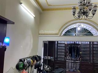 Bán nhà riêng tại ung văn khiêm, bình thạnh, 16,3 tỷ, 105m2, view đẹp, uy tín