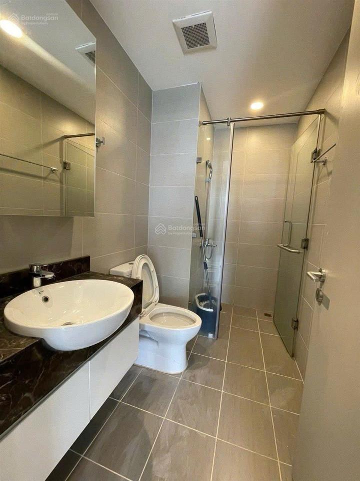 Bán gấp căn hộ cc phú thạnh apartment, dt 68m2 gồm 2pn2wc, nội thất full để lại, shr