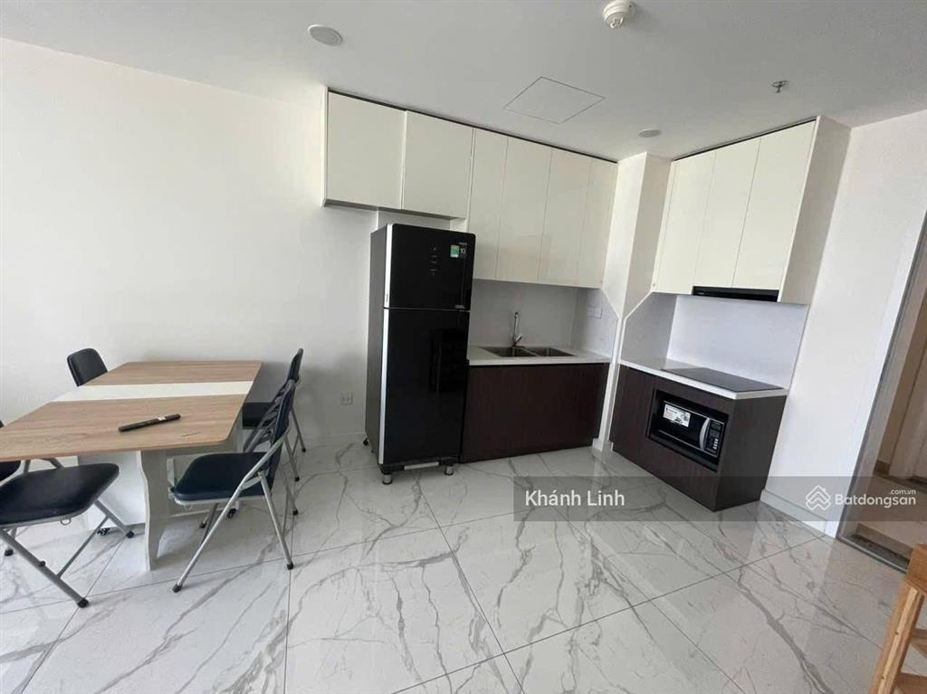 Chính chủ hạ giá bán gấp căn hộ trung đông plaza q. tân phú, dt 65m2 2pn, 2wc, nội thất đầy đủ, shr