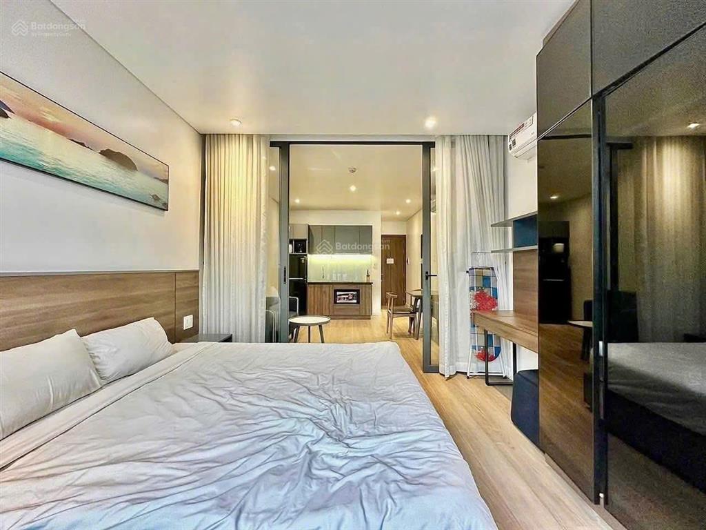 Căn hộ 1pn, full nội thất, cửa sổ lớn, 40m2, gần sân bay, giáp q1, q3, bình thạnh  0976 649 ***