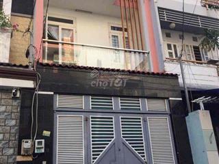 Mặt tiền trung tâm q.5  huỳnh mẫn đạt giá chỉ 9.7tỷ còn tl!