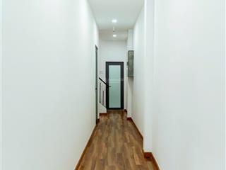Địa chỉ đoàn văn bơ, quận 4   diện tích 61,7 m² (ngang 4,57m x dài 13,5m)