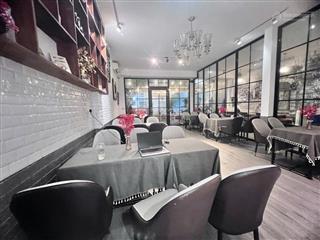 Bán biệt thự mặt tiền phường đa kao 205m2, giá 65 tỷ, 240m2, giá 130 tỷ