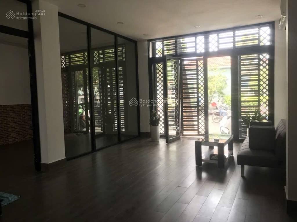 Phú nhuận  mt trường sa  73m2  16.5 tỷ  3 tầng  ngang 8m  3 mt  dòng tiền 35tr/tháng