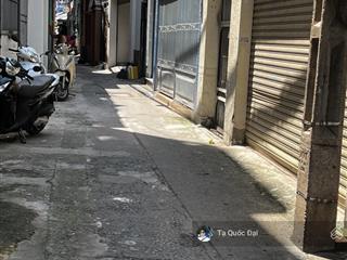 Quận 3  cmt8  gần chợ hoà hưng  64.2m2  13.5 tỷ