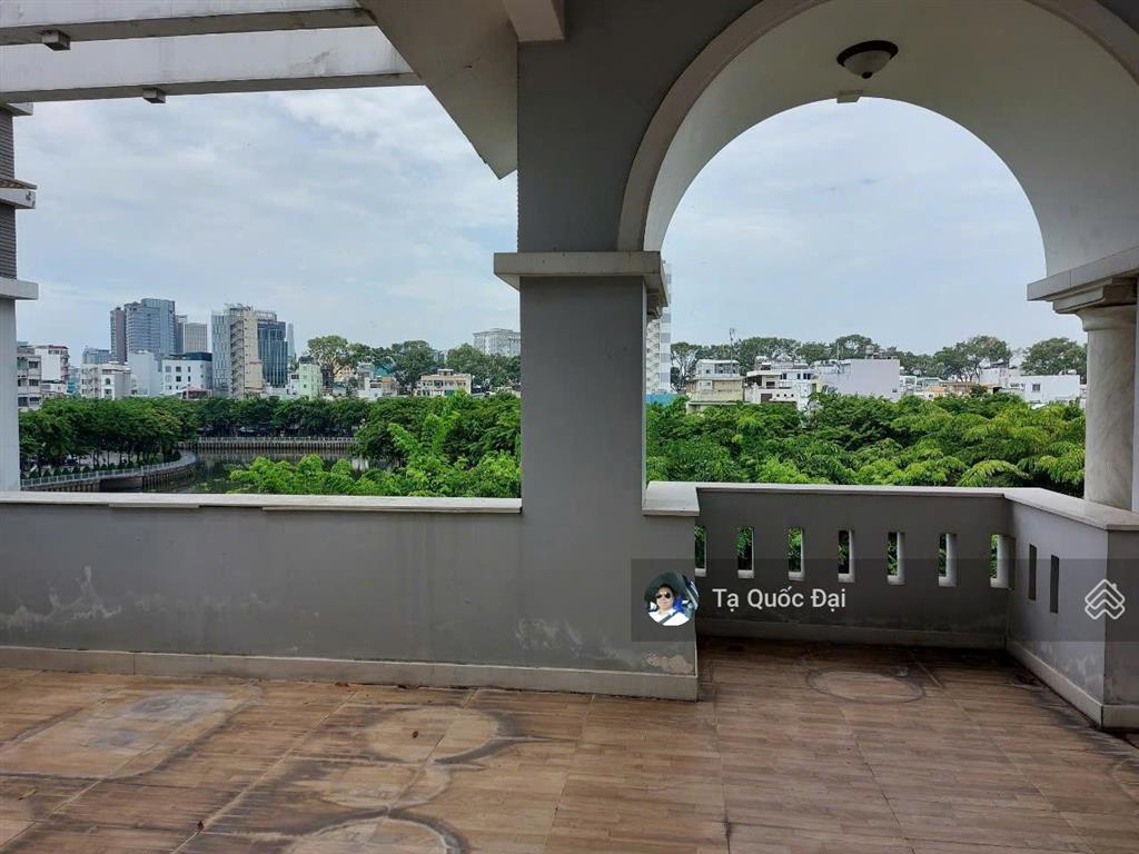 Biệt thự  bình thạnh  mặt tiền trường sa  2 mt  154.8m2  45 tỷ tl