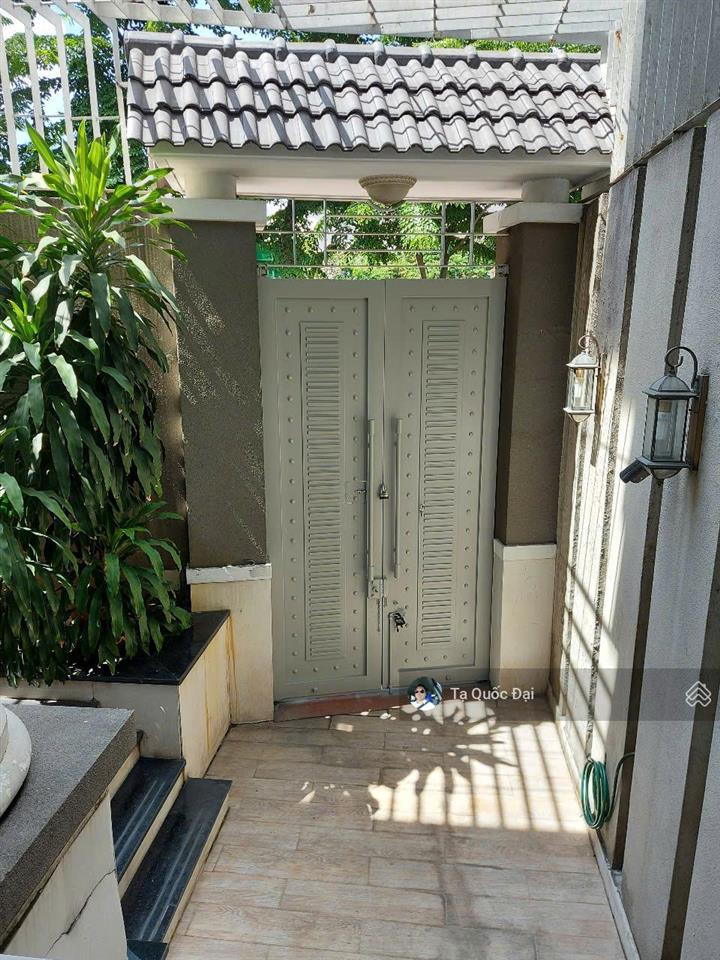 Biệt thự  bình thạnh  mặt tiền trường sa  2 mt  154.8m2  45 tỷ tl