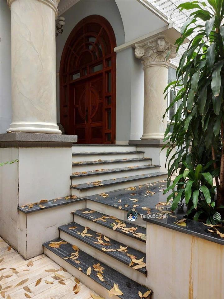 Biệt thự  bình thạnh  mặt tiền trường sa  2 mt  154.8m2  45 tỷ tl