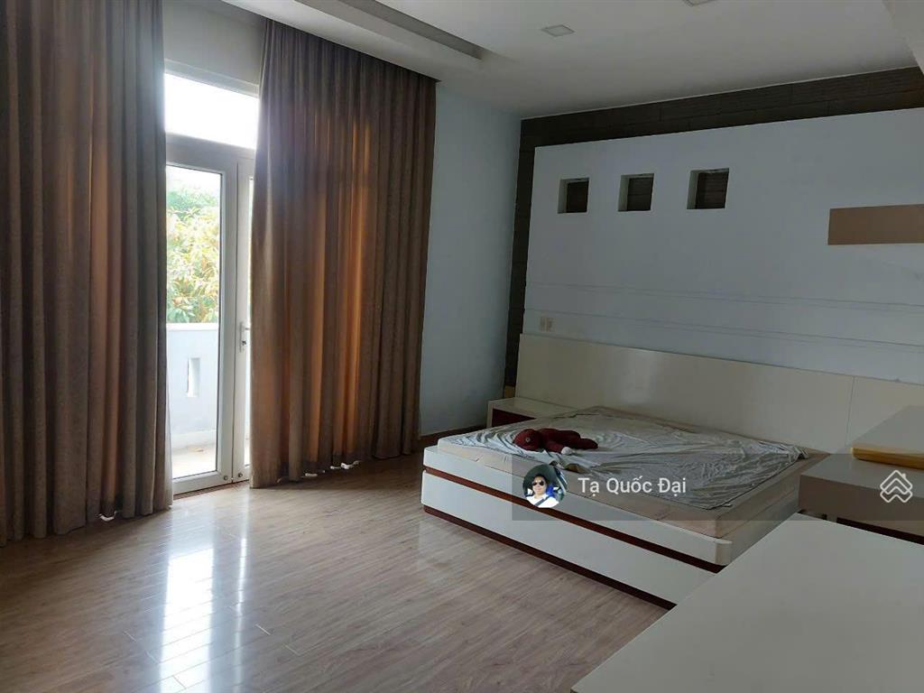 Biệt thự  bình thạnh  mặt tiền trường sa  2 mt  154.8m2  45 tỷ tl