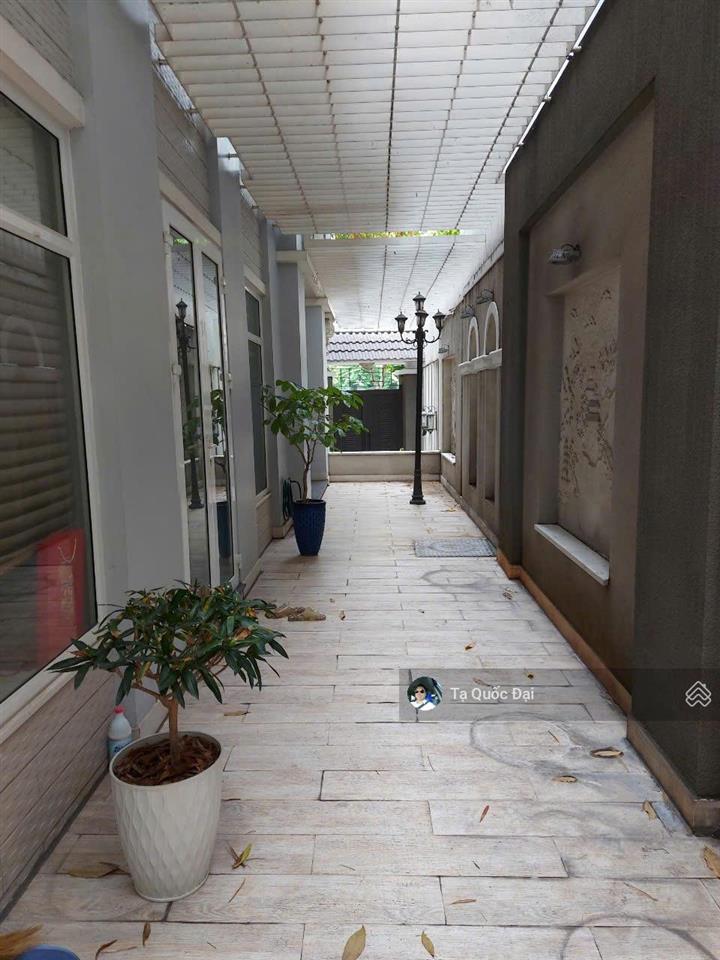 Biệt thự  bình thạnh  mặt tiền trường sa  2 mt  154.8m2  45 tỷ tl