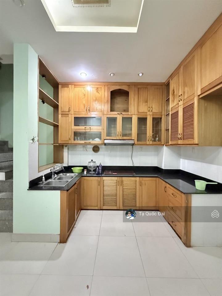Phú nhuận  mt hoa lan  49.5m2  16.5 tỷ  hầm ôtô  5 tầng  khu vip đường hoa
