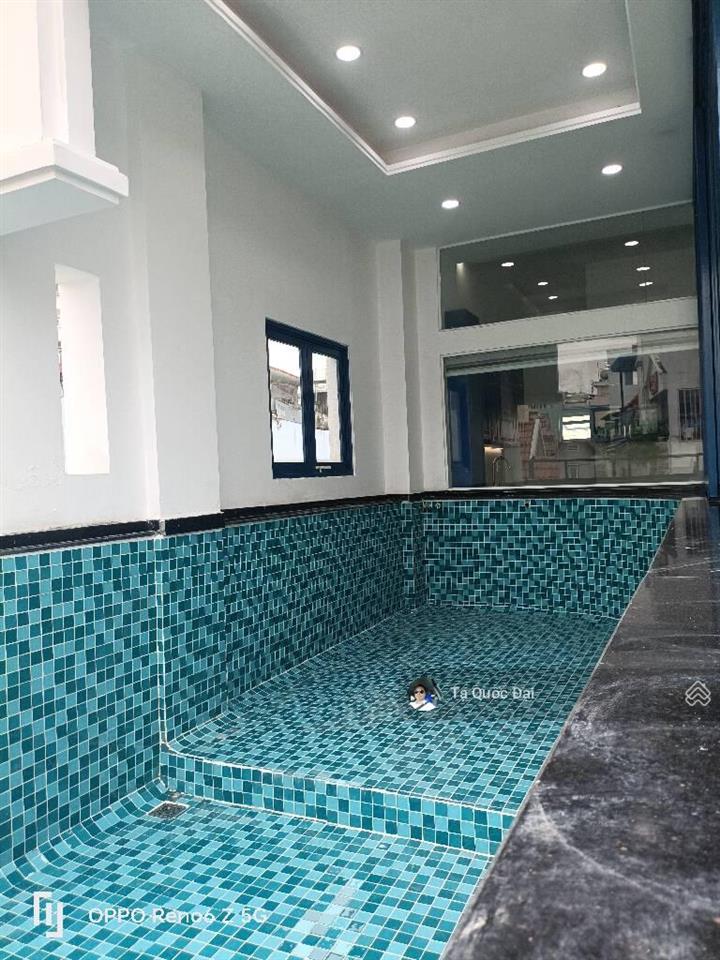 Phú nhuận  mt trần hữu trang  69.2m2  16.9 tỷ  góc 3mt  hầm  thang máy  hồ bơi