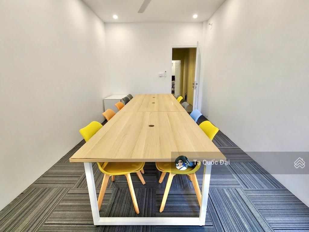 Quận 1  mt đinh tiên hoàng  40.6m2  18 tỷ  dòng tiền 80tr/th  thang máy  2 mt trước sau