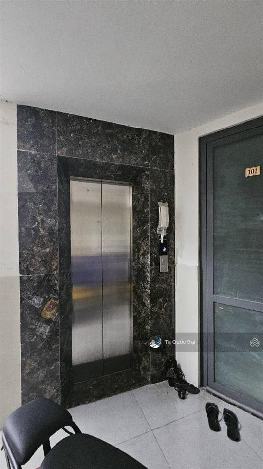 Quận 3  cmt8  69.5m2  12.7 tỷ  6 tầng thang máy  dòng tiền 60tr/tháng