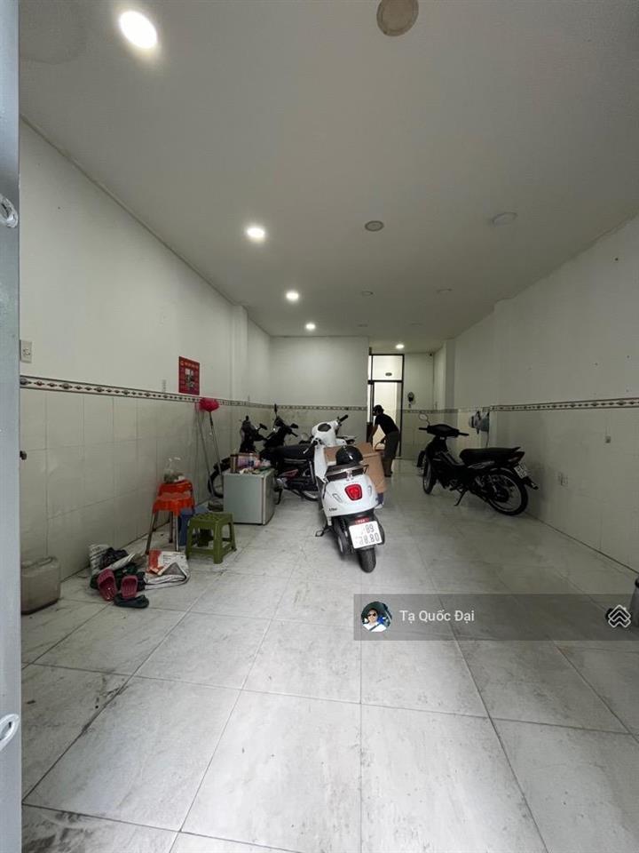 Quận 10  nguyễn tiểu la  căn hộ dịch vụ 5 tầng  12 phòng  dòng tiền 30tr/th  46.8m2  8.9 tỷ